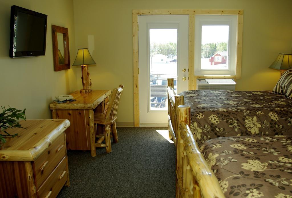 Lake-Vu Motel Kenora Kültér fotó